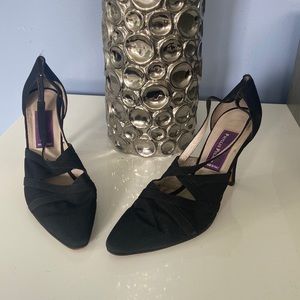 Phyllis Poland black heelsEUC